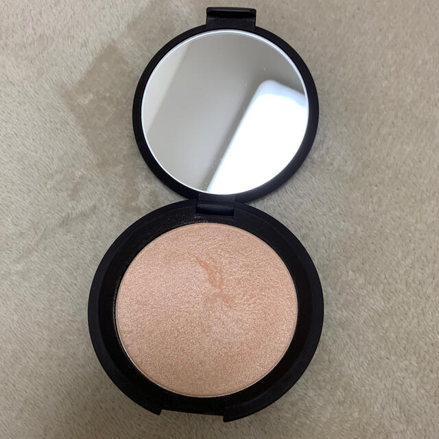 Sephora(セフォラ)のBecca ハイライト コスメ/美容のベースメイク/化粧品(フェイスカラー)の商品写真