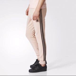 アディダス(adidas)のadidas originals ピンクS  (デニム/ジーンズ)