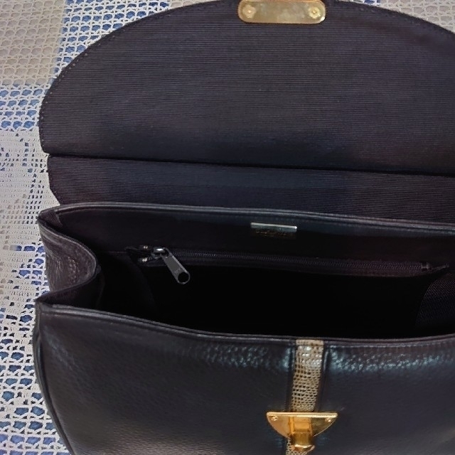 美品 SILK ROOM 2WAY本皮バッグ  レディースのバッグ(ショルダーバッグ)の商品写真