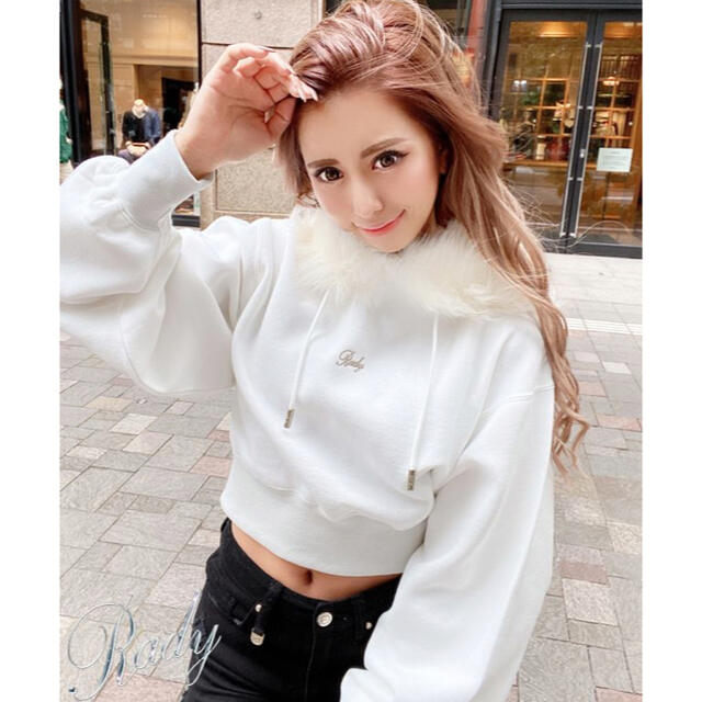 Rady ショートフーディー - 通販 - pinehotel.info