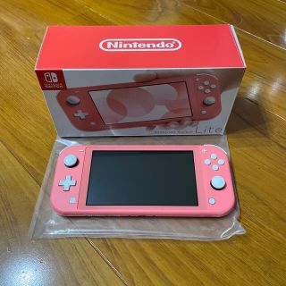 ニンテンドースイッチ(Nintendo Switch)のNintendo Switch Lite コーラル(家庭用ゲーム機本体)