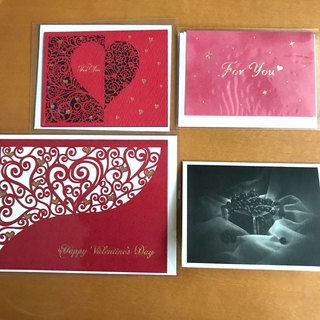 バレンタインカード　大小4枚(カード/レター/ラッピング)