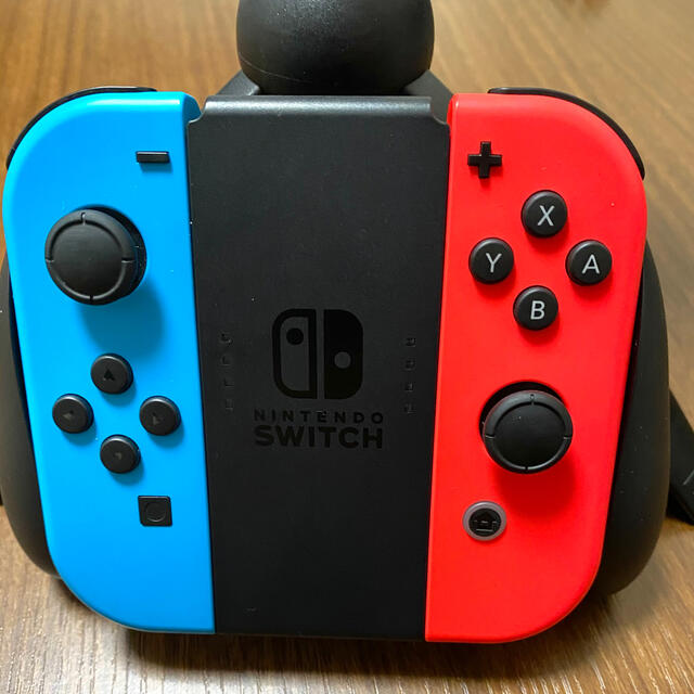 Nintendo Switch  Joy-Con、グリップ