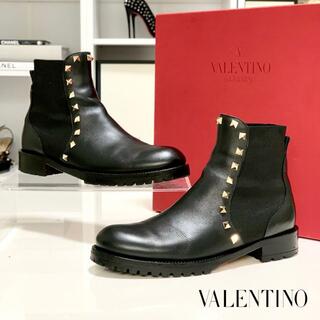 ヴァレンティノ(VALENTINO)の1938 美品 ヴァレンティノ ロックスタッズ サイドゴアブーツ 黒(ブーツ)