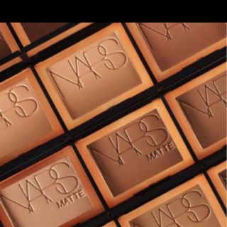 数量限定　NARS ナーズ マットブロンズパウダー 5240