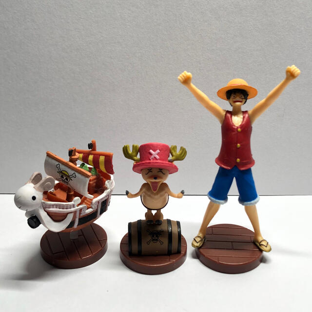 フルタ製菓(フルタセイカ)のチョコエッグ　ワンピース【ONE PIECE】 エンタメ/ホビーのおもちゃ/ぬいぐるみ(キャラクターグッズ)の商品写真