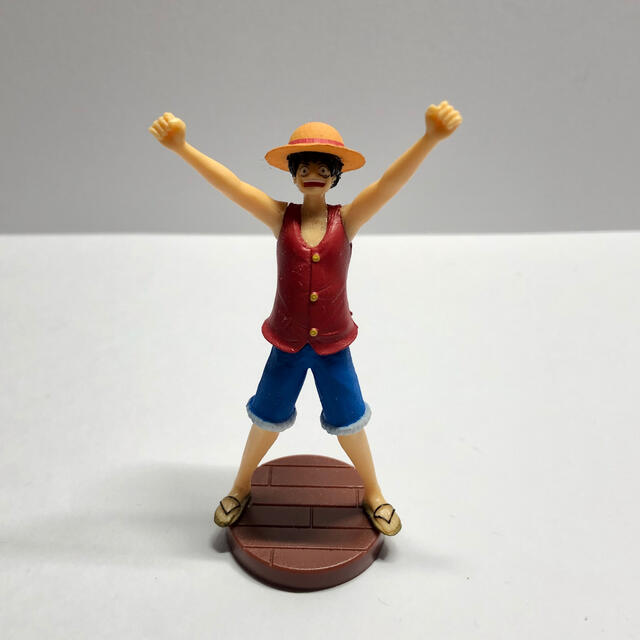 フルタ製菓(フルタセイカ)のチョコエッグ　ワンピース【ONE PIECE】 エンタメ/ホビーのおもちゃ/ぬいぐるみ(キャラクターグッズ)の商品写真