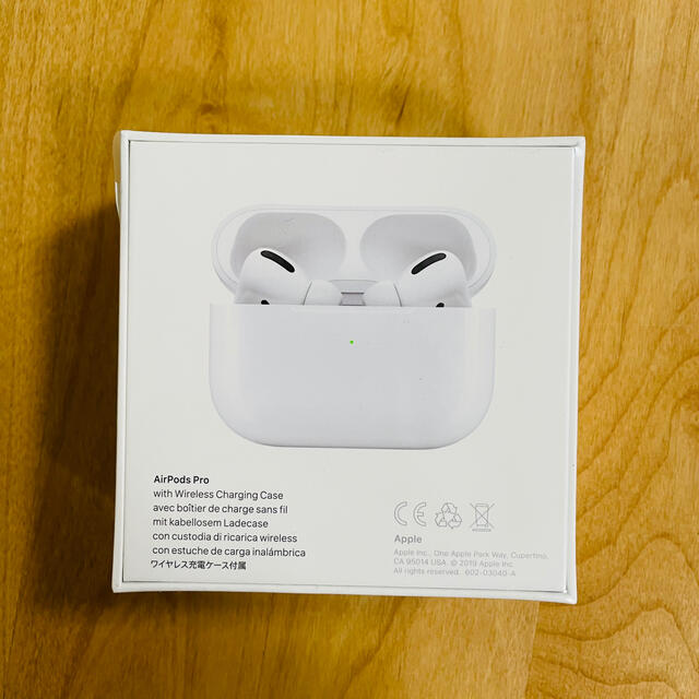 Apple(アップル)のApple Air Pods Pro 【新品未開封 国内正規品】エアーポッズプロ スマホ/家電/カメラのオーディオ機器(ヘッドフォン/イヤフォン)の商品写真