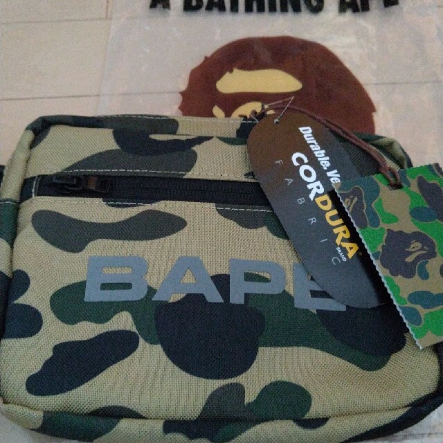 A BATHING APE(アベイシングエイプ)の【新品未使用】アベイシングエイプ ウエストポーチ ショルダーバッグ メンズのバッグ(ウエストポーチ)の商品写真