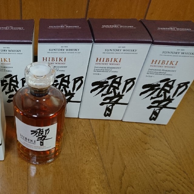 サントリー(サントリー)の(新品 箱付き)響JH @7個 食品/飲料/酒の酒(ウイスキー)の商品写真