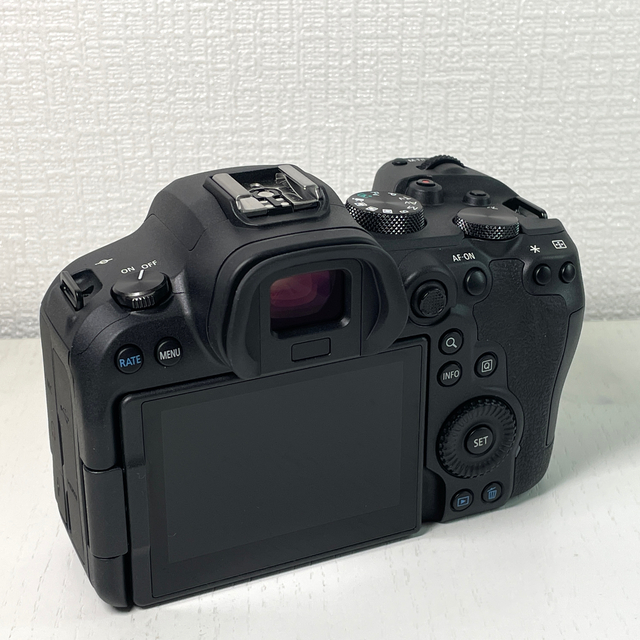 Canon(キヤノン)のCanon キャノン EOS R6 Kit キット　24-105 stm スマホ/家電/カメラのカメラ(ミラーレス一眼)の商品写真