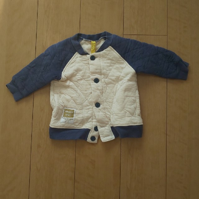 SunnyLandscape(サニーランドスケープ)のsunnylandscape キルトアウター 80cm キッズ/ベビー/マタニティのキッズ服男の子用(90cm~)(ジャケット/上着)の商品写真