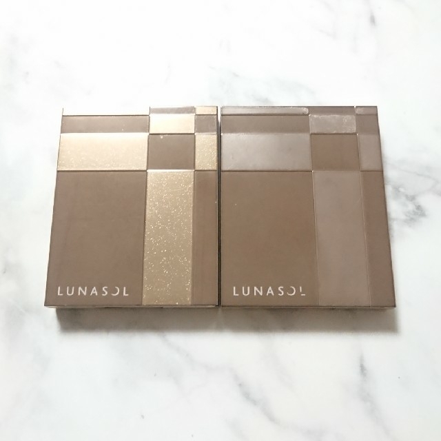 LUNASOL(ルナソル)のmst様専用　ルナソル　アイシャドウ2点セット コスメ/美容のベースメイク/化粧品(アイシャドウ)の商品写真