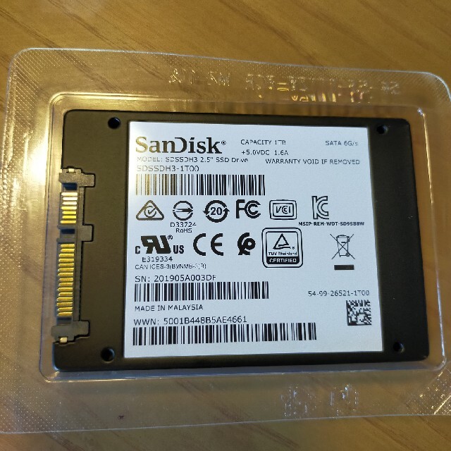 SanDisk(サンディスク)のSanDisk 内蔵 2.5インチ SSD / SSD Ultra 3D 1TB スマホ/家電/カメラのPC/タブレット(PCパーツ)の商品写真