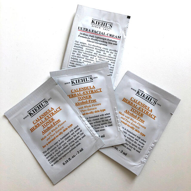 Kiehl's(キールズ)のKIEHL'S キールズ　サンプル４点 コスメ/美容のキット/セット(サンプル/トライアルキット)の商品写真