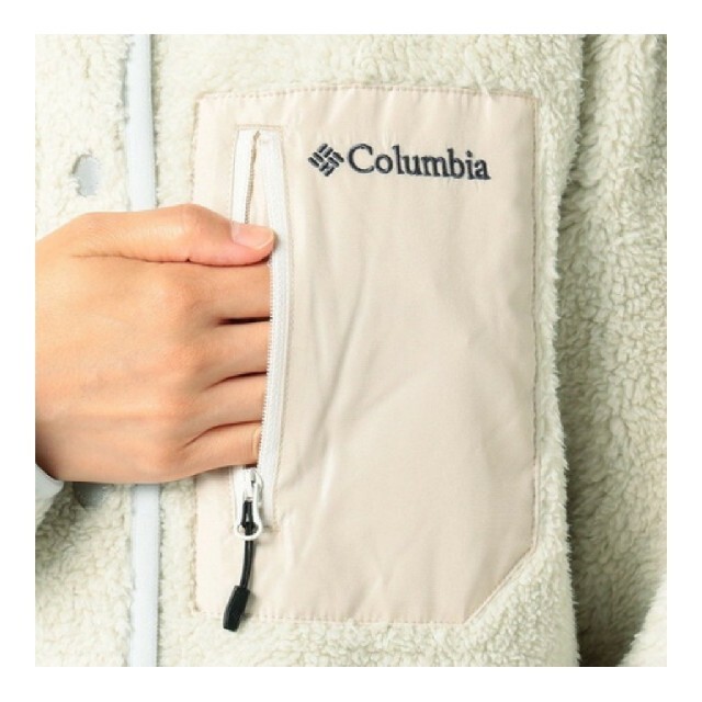 Columbia(コロンビア)のColumbia　シカゴアベニュー　白 レディースのジャケット/アウター(ノーカラージャケット)の商品写真