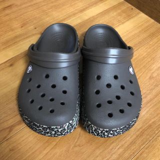 クロックス(crocs)のcrocs クロックス  23cm ヒョウ柄(サンダル)