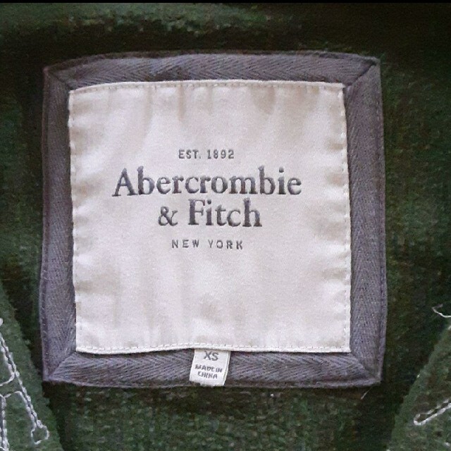 Abercrombie&Fitch(アバクロンビーアンドフィッチ)のパーカー レディースのトップス(パーカー)の商品写真