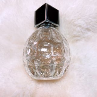 ジミーチュウ(JIMMY CHOO)のジミーチュウ オードトワレ 40ml(香水(女性用))