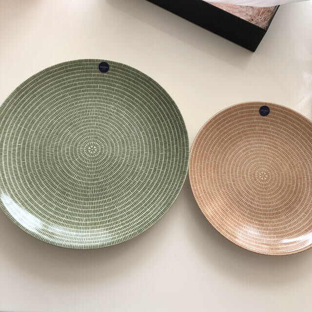 値下げ】新品☆ARABIA 24h AVEC プレート-