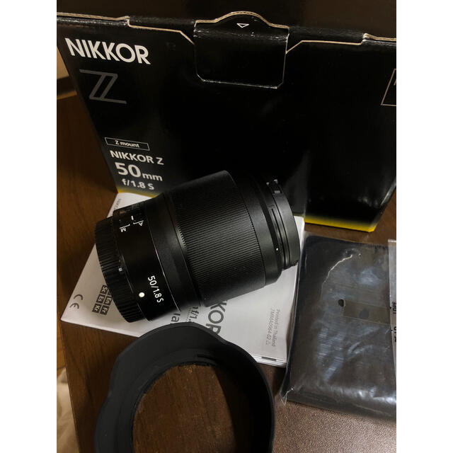 魅力的な - Nikon 美品NIKKOR F/1.8S Z50mm レンズ(単焦点)