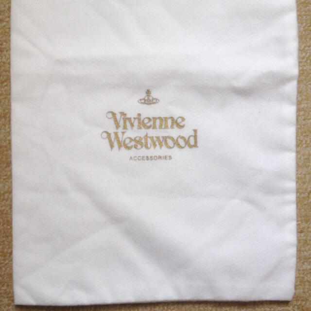 Vivienne Westwood(ヴィヴィアンウエストウッド)の未使用品 保存袋 ヴィヴィアン レディースのレディース その他(その他)の商品写真