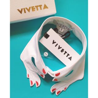 新品★VIVETTA つけ襟 ハンドネイル かわいい手型モチーフ★イタリア正規品(つけ襟)