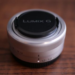 パナソニック(Panasonic)のLUMIX G VARIO 12-32mm / F3.5-5.6　パナソニック(レンズ(ズーム))