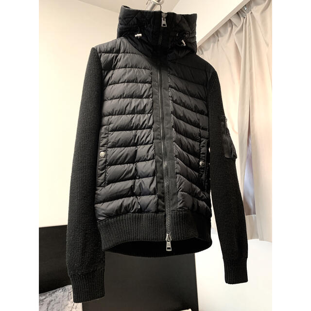 MONCLER(モンクレール)のモンクレール　ニット　ジャケット　ジャンパー レディースのトップス(ニット/セーター)の商品写真