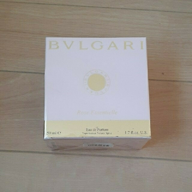 BVLGARI　ローズエッセンシャル　オードパルファム