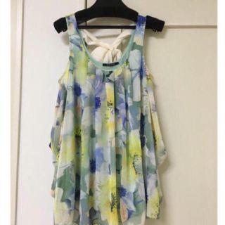 ワンウェイ(one*way)のSALE⭐︎ONEWAY新品❤️ブラウス(シャツ/ブラウス(半袖/袖なし))