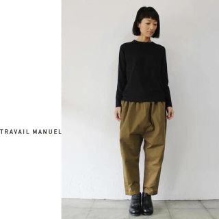 ヤエカ(YAECA)のTRAVAIL MANUEL コットンコンパクトチノサドルパンツ (カジュアルパンツ)