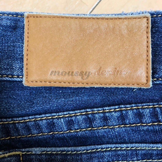 moussy(マウジー)のmoussy パウダーデニム レディースのパンツ(デニム/ジーンズ)の商品写真