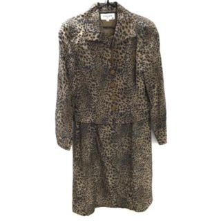 HANAE MORI(フォーマル/ドレス ・ ブラック/黒色系)のフリマ HANAE MORI(フォーマル/ドレス ・ ブラック/黒色系)のフリマ