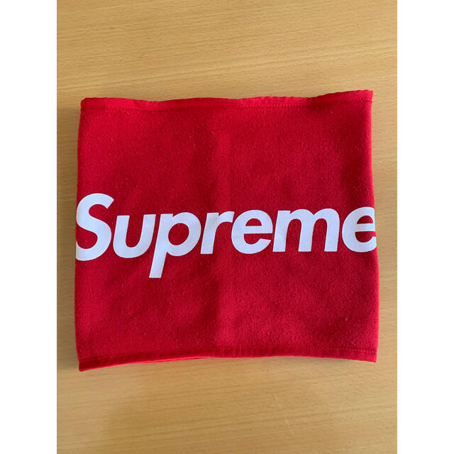 Supreme(シュプリーム)のSupreme ネックウォーマー　レッド　赤 メンズのファッション小物(ネックウォーマー)の商品写真