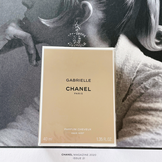 CHANEL(シャネル)のCHANEL GABRIELLE hair mist 新品 PANDAさん専用 コスメ/美容のヘアケア/スタイリング(ヘアウォーター/ヘアミスト)の商品写真