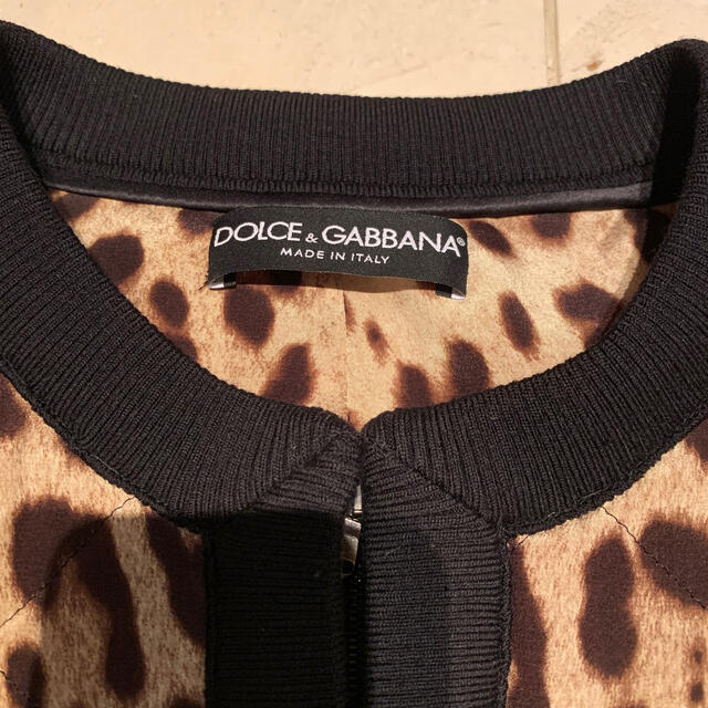 DOLCE&GABBANA(ドルチェアンドガッバーナ)のDOLCE&GABBNA レオパードジャケット レディースのジャケット/アウター(テーラードジャケット)の商品写真