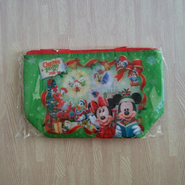 Disney(ディズニー)のディズニー　ペットボトルケース　クリスマス キッズ/ベビー/マタニティのこども用バッグ(ランチボックス巾着)の商品写真