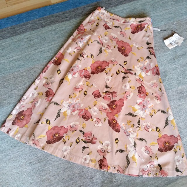 INGEBORG(インゲボルグ)のインゲボルグ⭐ダスティピンクのスカート レディースのスカート(ロングスカート)の商品写真