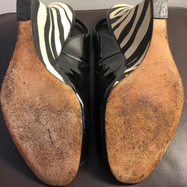 MANOLO BLAHNIK(マノロブラニク)のManolo Blahnik  レディースの靴/シューズ(ハイヒール/パンプス)の商品写真