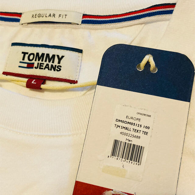 TOMMY(トミー)のTommy Jeans メンズTシャツ メンズのトップス(Tシャツ/カットソー(半袖/袖なし))の商品写真