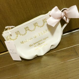 メゾンドフルール(Maison de FLEUR)の🎀ティーカップロゴポーチ🎀(日用品/生活雑貨)