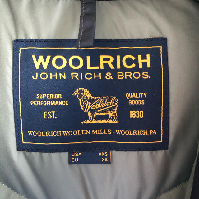 WOOLRICH(ウールリッチ)のwool rich ウールリッチ　アークティックパーカー　ダウン　XS 美品 メンズのジャケット/アウター(ダウンジャケット)の商品写真
