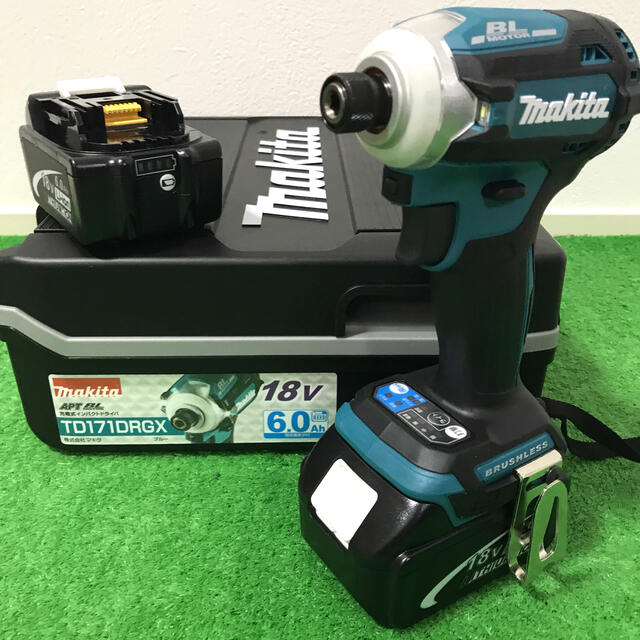 Makita(マキタ)のmakita  新品　TD171D  18V   インパクトドライバー　マキタ 自動車/バイクのバイク(工具)の商品写真