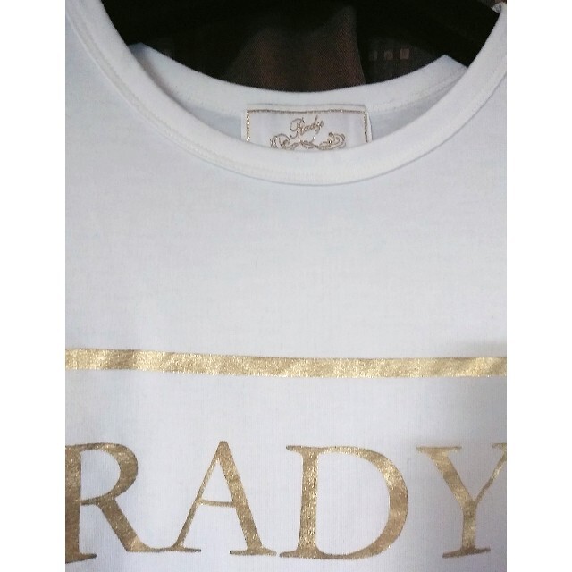 Rady(レディー)のRady　ロゴTシャツ レディースのトップス(Tシャツ(半袖/袖なし))の商品写真
