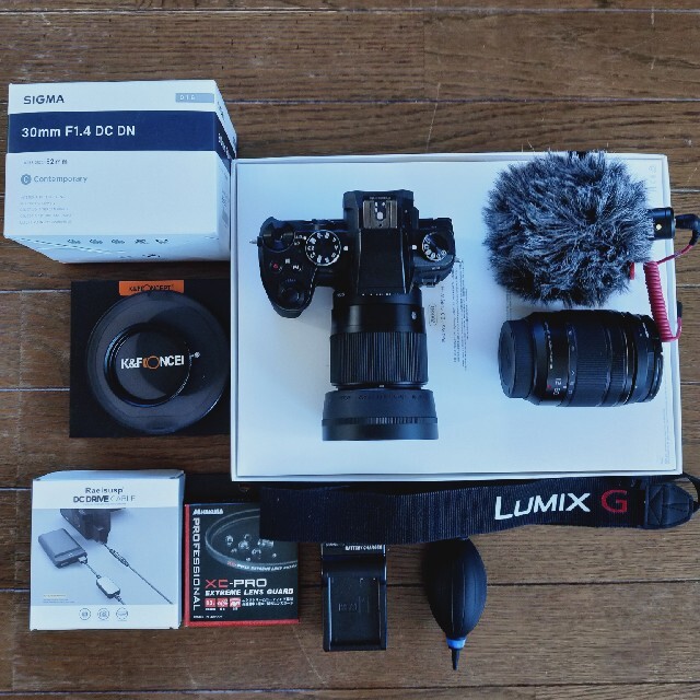 パナソニック　美品　LUMIX G8 SIGMAレンズ　gh5　初心者カメラ