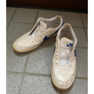 ナイキ(NIKE)のNIKE 白　スニーカー(スニーカー)