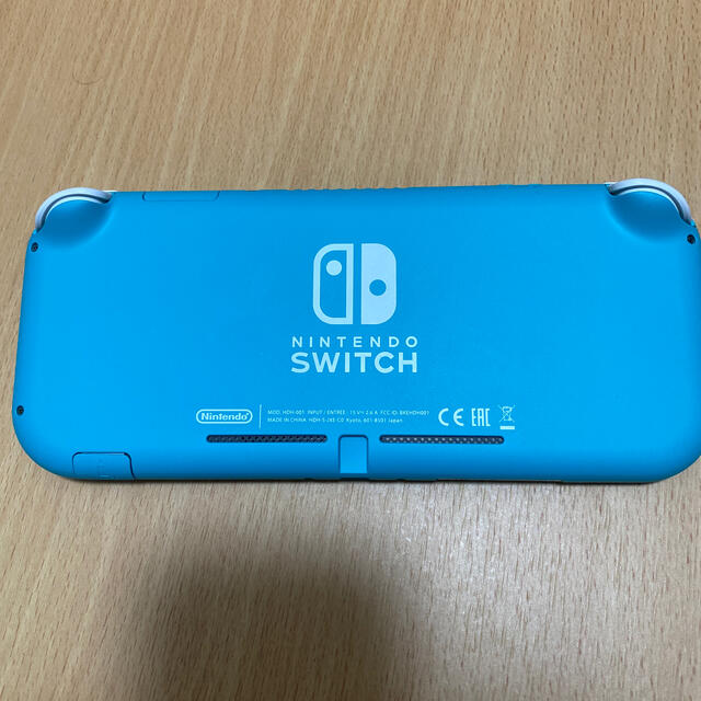 Nintendo Switch(ニンテンドースイッチ)のNintendo Switch lite ターコイズ エンタメ/ホビーのゲームソフト/ゲーム機本体(家庭用ゲーム機本体)の商品写真