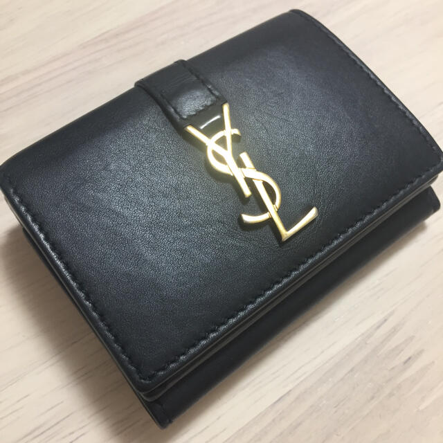 Saint Laurent(サンローラン)のサンローラン 三つ折り財布 タイニーウォレット ミニ財布 レディースのファッション小物(財布)の商品写真