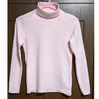 ユニクロ(UNIQLO)のUNIQLOストレッチコットンタートルネックTシャツピンク(Tシャツ(長袖/七分))